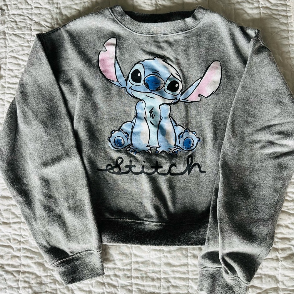 Disney stitch sweatshirt